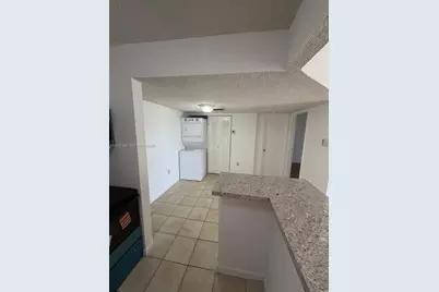 7160 NW 179th St #310, Hialeah, FL 33015 - Photo 11