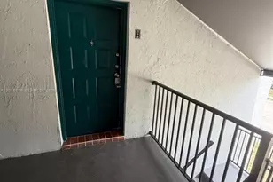 7160 NW 179th St, Hialeah, FL 33015 - Photo 27