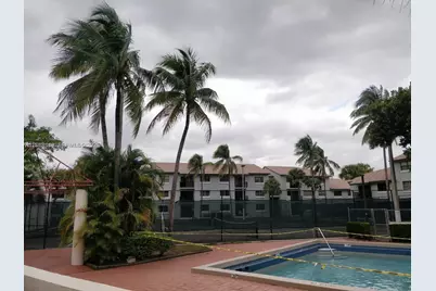 7160 NW 179th St #310, Hialeah, FL 33015 - Photo 5