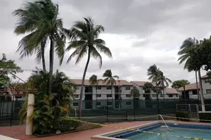 7160 NW 179th St, Hialeah, FL 33015 - Photo 5