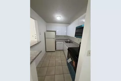 7160 NW 179th St #310, Hialeah, FL 33015 - Photo 13