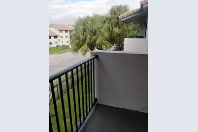 7160 NW 179th St #310, Hialeah, FL 33015 - Photo 9