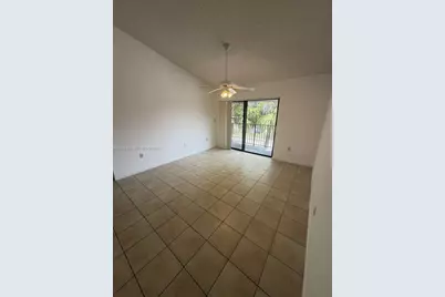 7160 NW 179th St #310, Hialeah, FL 33015 - Photo 5