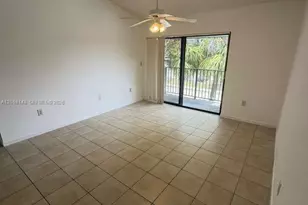 7160 NW 179th St, Hialeah, FL 33015 - Photo 5
