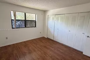 7160 NW 179th St, Hialeah, FL 33015 - Photo 21