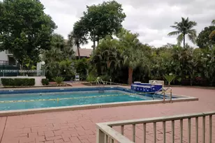 7160 NW 179th St, Hialeah, FL 33015 - Photo 7