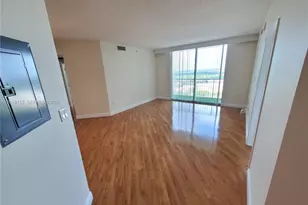 9066 SW 73rd Ct, Miami, FL 33156 - Photo 7