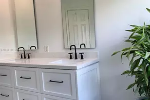 709 Bald Cypress Rd, Weston, FL 33327 - Photo 13