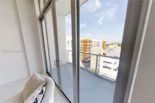 7825 NW 107th Ave, Doral, FL 33178 - Photo 15