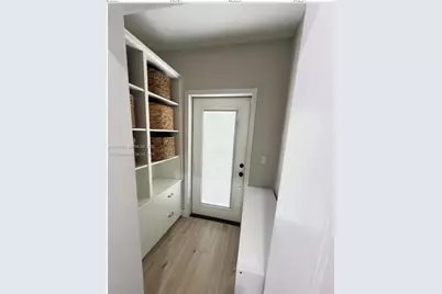 897 E 20th St #0, Hialeah, FL 33013 - Photo 11