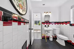 8250 NE 3rd Ct, Miami, FL 33138 - Photo 31
