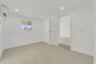 11490 Pinkston Dr, Miami, FL 33176 - Photo 25