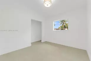 11490 Pinkston Dr, Miami, FL 33176 - Photo 29