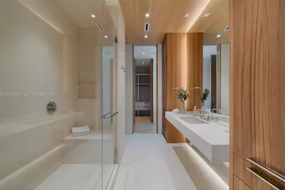 1420 W 23rd St, Miami Beach, FL 33140 - Photo 39