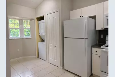 2151 NW 77th Way #205, Pembroke Pines, FL 33024 - Photo 15