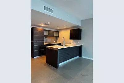 200 Biscayne Boulevard Way #3110, Miami, FL 33131 - Photo 5