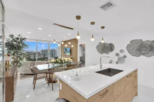 16385 Biscayne Blvd, North Miami Beach, FL 33160 - Photo 11