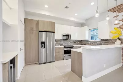 820 NE 7th St #G, Fort Lauderdale, FL 33304 - Photo 31
