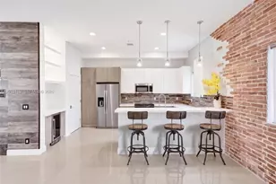820 NE 7th St, Fort Lauderdale, FL 33304 - Photo 1