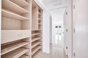 820 NE 7th St, Fort Lauderdale, FL 33304 - Photo 13