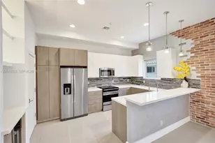 820 NE 7th St, Fort Lauderdale, FL 33304 - Photo 33