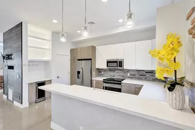 820 NE 7th St #G, Fort Lauderdale, FL 33304 - Photo 33