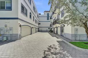 820 NE 7th St, Fort Lauderdale, FL 33304 - Photo 67