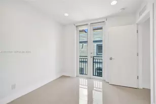 820 NE 7th St, Fort Lauderdale, FL 33304 - Photo 39