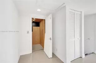 820 NE 7th St, Fort Lauderdale, FL 33304 - Photo 57