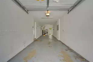 820 NE 7th St, Fort Lauderdale, FL 33304 - Photo 9