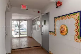 525 Meridian Ave, Miami Beach, FL 33139 - Photo 9