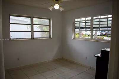 5349 W 14th Ln, Hialeah, FL 33012 - Photo 29