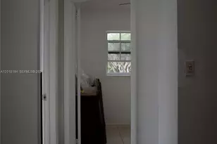 5349 W 14th Ln, Hialeah, FL 33012 - Photo 27