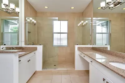 22954 Clear Echo Dr #29, Boca Raton, FL 33433 - Photo 7