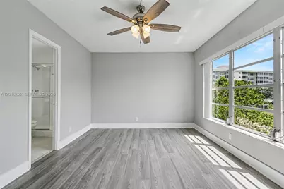 3250 N Palm Aire Dr #406, Pompano Beach, FL 33069 - Photo 21