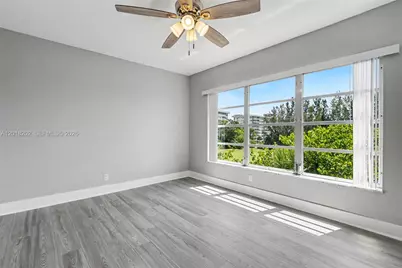 3250 N Palm Aire Dr #406, Pompano Beach, FL 33069 - Photo 23