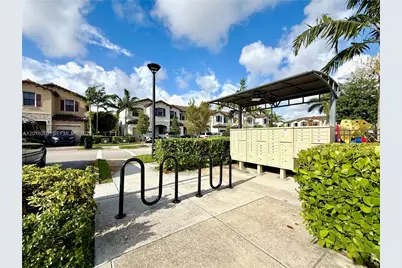 5408 SW 14th Ct, North Lauderdale, FL 33068 - Photo 29