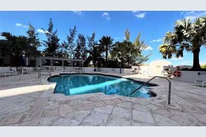19400 Turnberry Way #1132, Aventura, FL 33180 - Photo 31