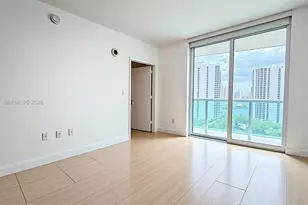 19400 Turnberry Way, Aventura, FL 33180 - Photo 13