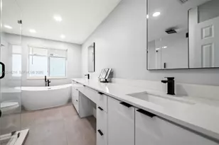 13910 Monticello St, Davie, FL 33325 - Photo 23