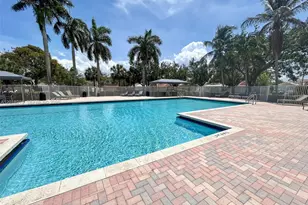 2042 Madeira Dr, Weston, FL 33327 - Photo 3