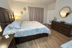 2042 Madeira Dr, Weston, FL 33327 - Photo 15
