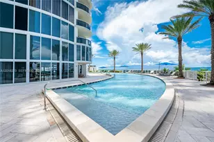 17201 Collins Ave, Sunny Isles Beach, FL 33160 - Photo 37