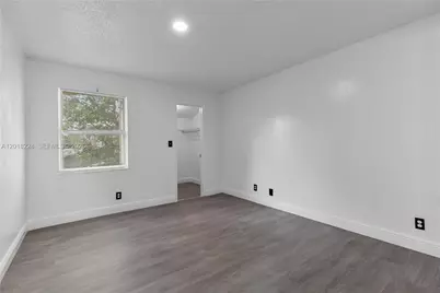 7958 SW 6th St, North Lauderdale, FL 33068 - Photo 21