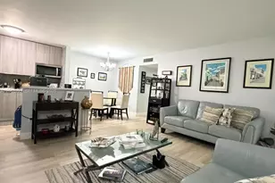 761 NE 199th St, Miami, FL 33179 - Photo 3