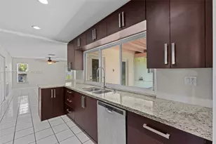 3165 NW 116th Ave, Coral Springs, FL 33065 - Photo 35