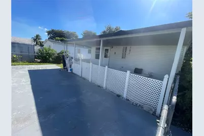 19800 SW 180th Ave Unit 394 #394, Miami, FL 33187 - Photo 5