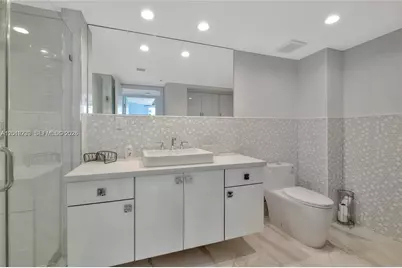16425 Collins Ave #1612, Sunny Isles Beach, FL 33160 - Photo 23