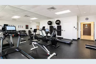 1621 Collins Ave #310, Miami Beach, FL 33139 - Photo 39