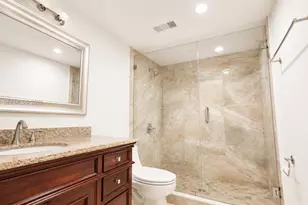 1621 Collins Ave, Miami Beach, FL 33139 - Photo 23